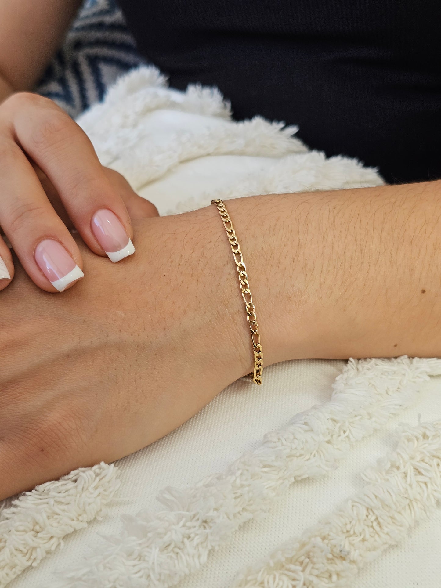 Pulsera Cartier 17 cm x 3 mm – Sofisticación Compacta Unisex