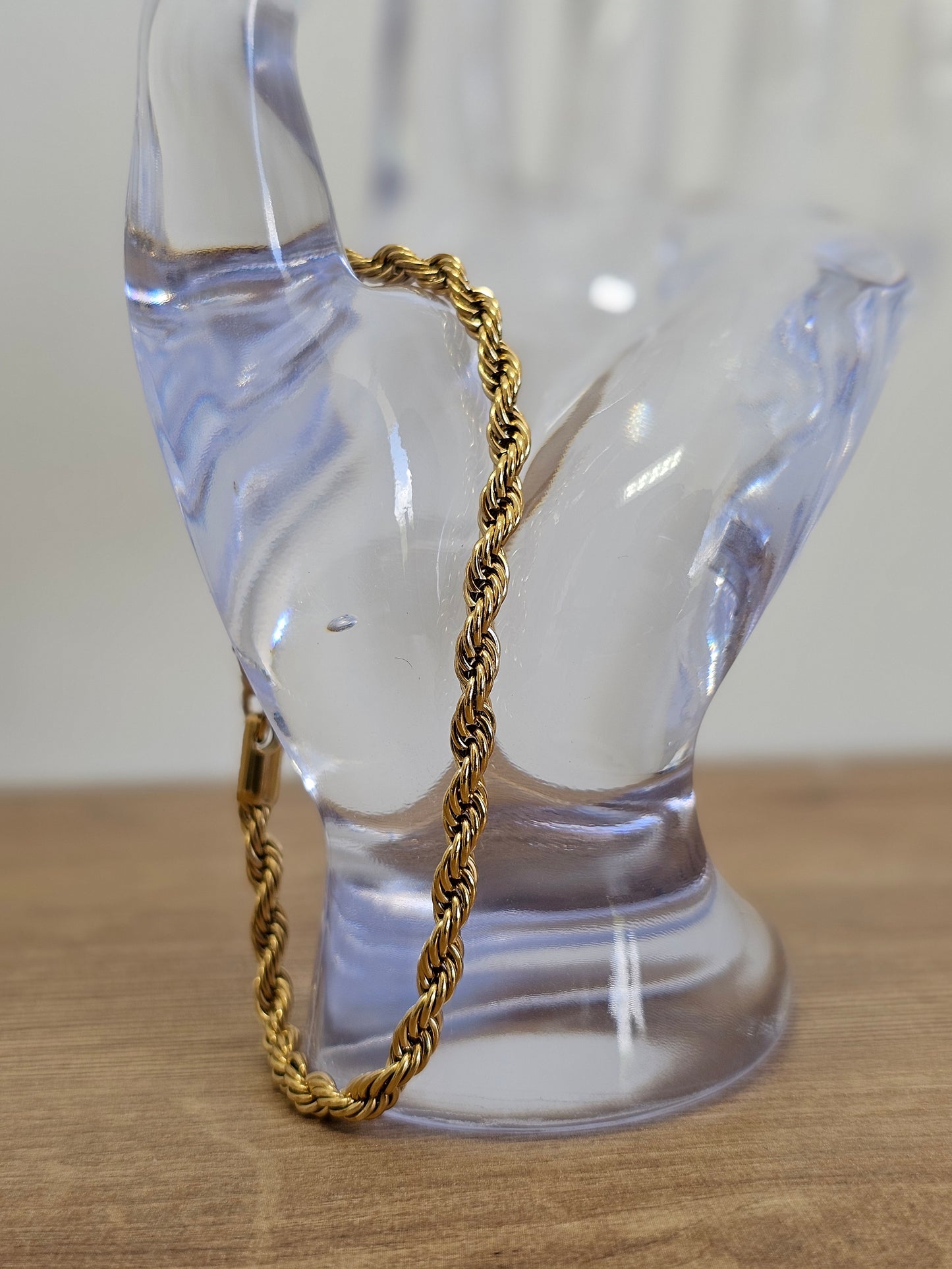 Pulsera Lazo 20 cm x 4 mm – Estilo Clásico Unisex