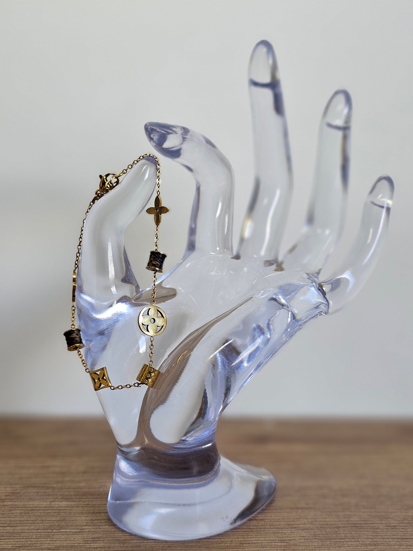 Pulsera Lv