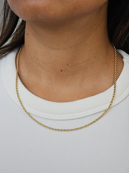 Cadena Lazo 45 cm x 2 mm – Delicadeza y Brillo