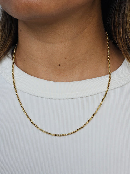 Cadena Veneciana 45 cm x 2 mm – Estilo Geométrico y Sofisticado