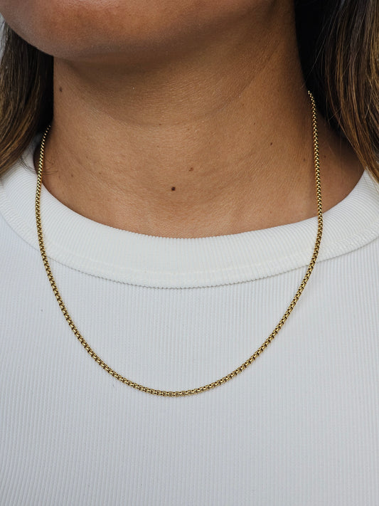 Cadena Veneciana 45 cm x 2 mm – Estilo Geométrico y Sofisticado