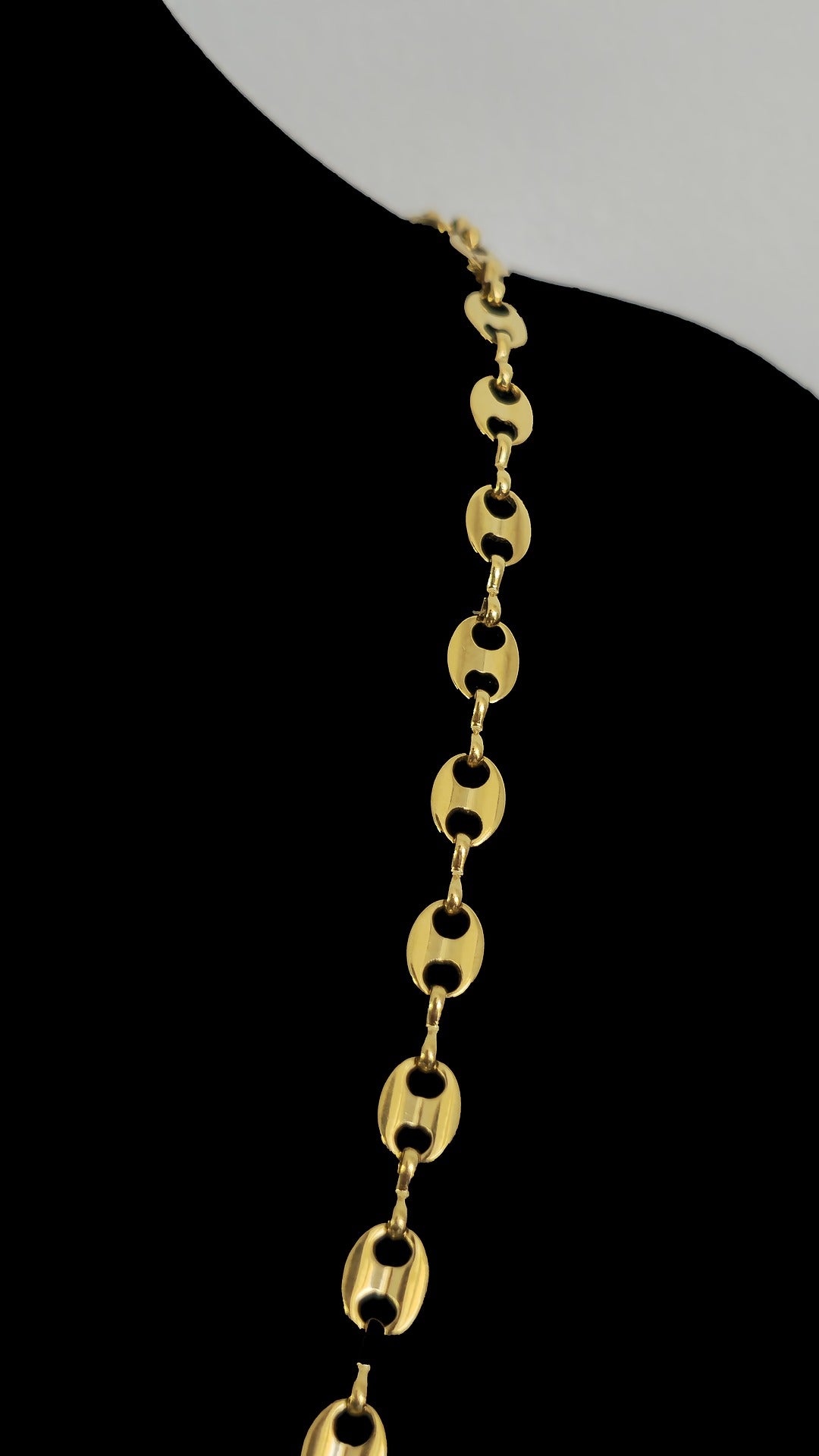 Cadena Gucci 45 cm x 5.5 mm – Estilo Compacto y Sofisticado