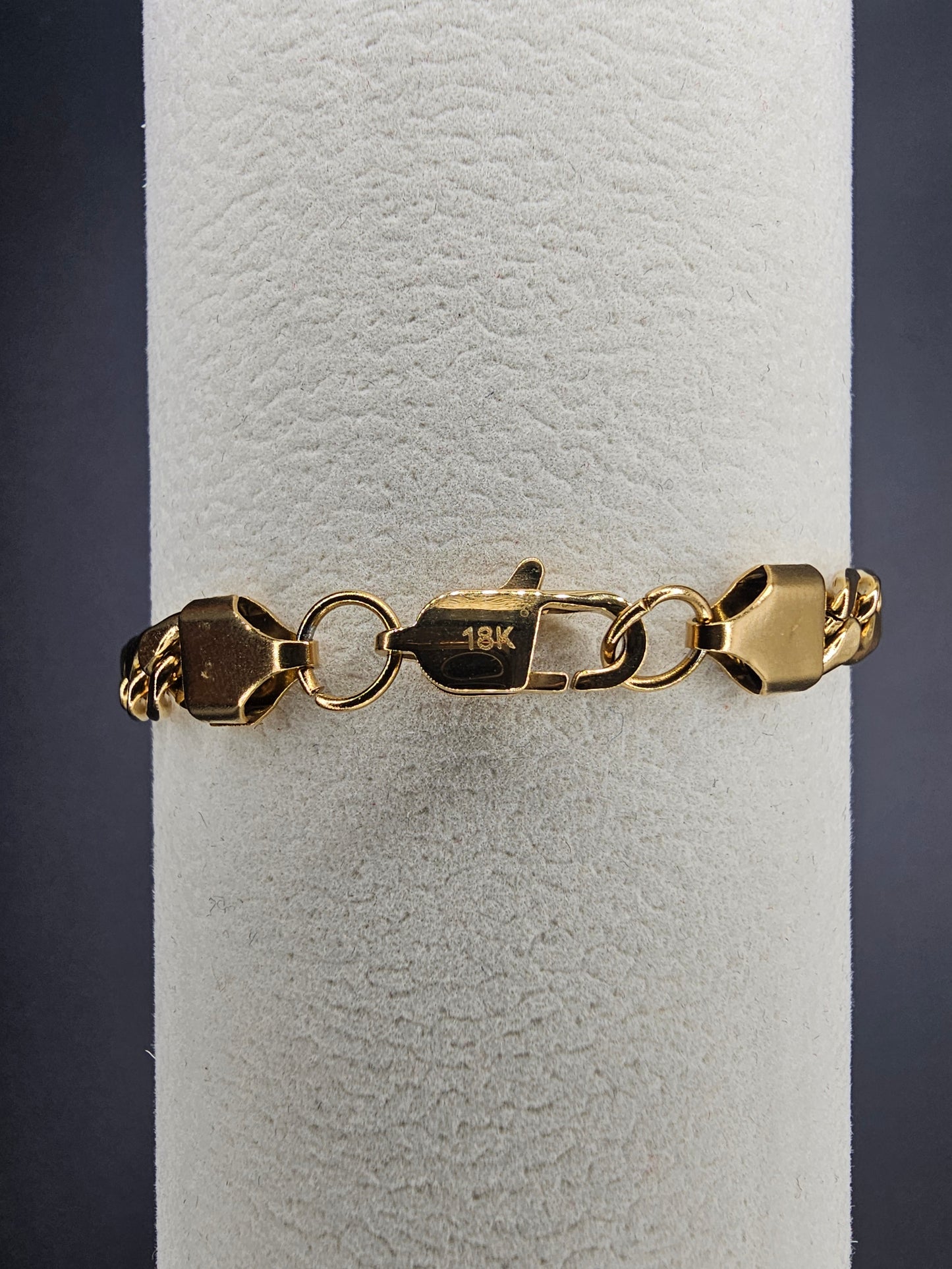 Cadena Cartier 65 cm x 6 mm – Estilo Clásico