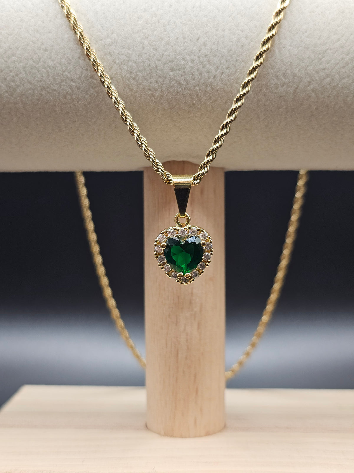 Dije Green Heart