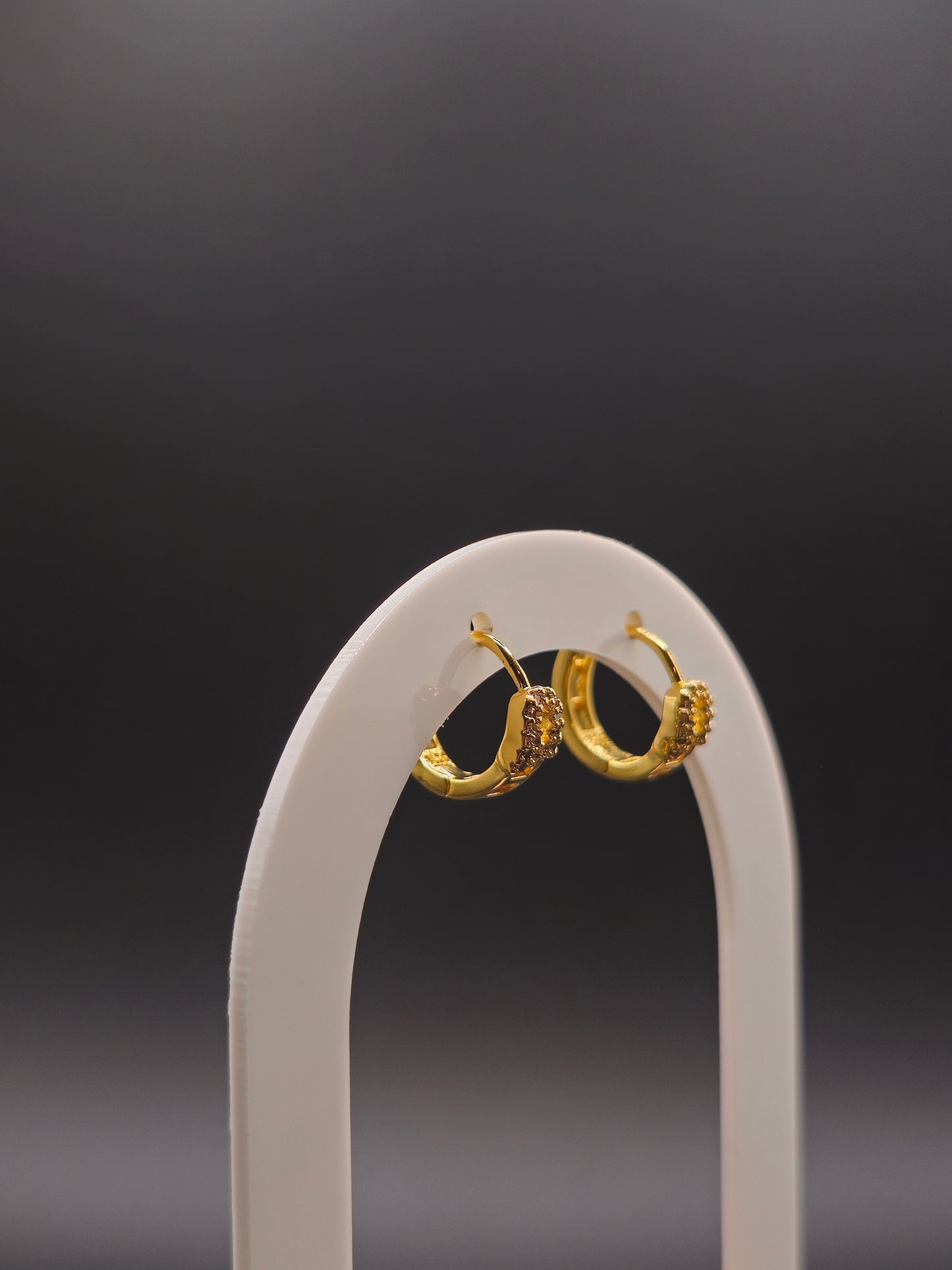 Candonga Clip 1.5 cm – Estilo Práctico y Sofisticado