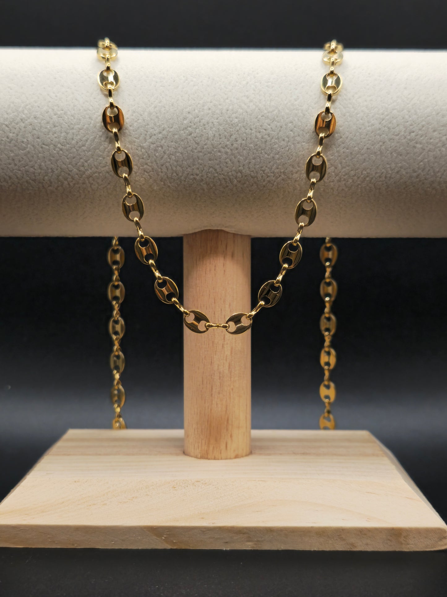 Cadena Gucci 65 cm x 5.5 mm – Estilo Audaz con Presencia