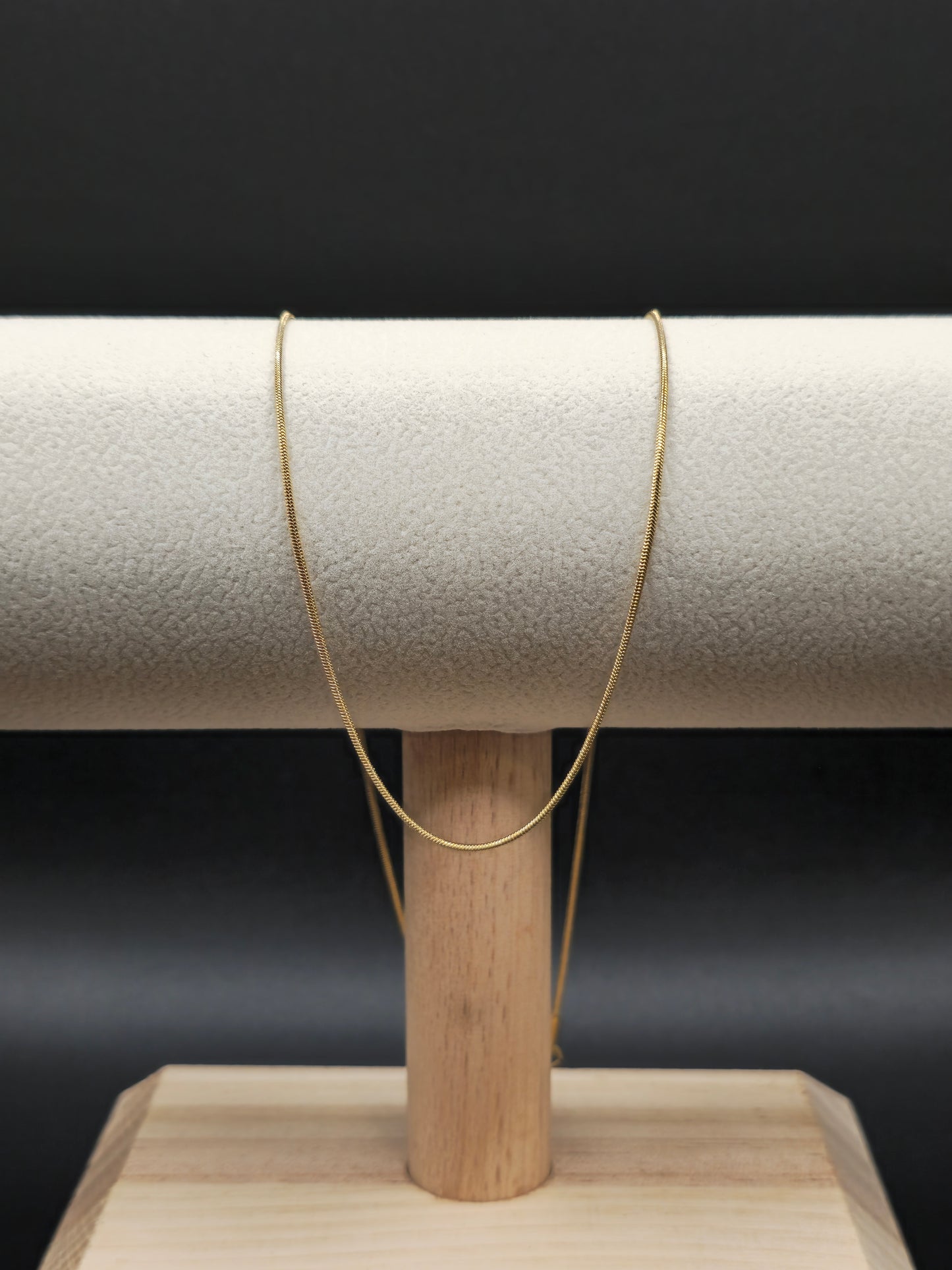 Cadena Hilo 45 cm x 1 mm – Estilo Delicado y Minimalista