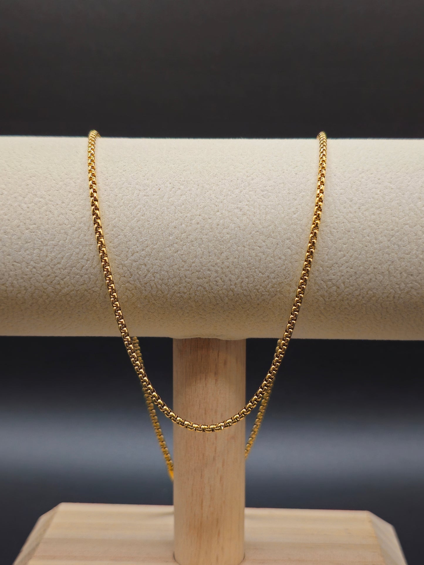 Cadena Veneciana 45 cm x 2 mm – Estilo Geométrico y Sofisticado